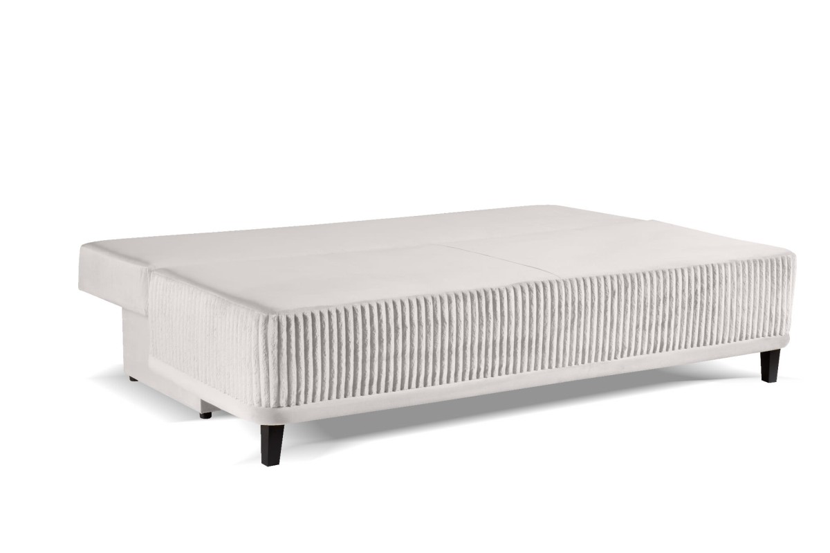 ROSSO SPANIE MEGA IVORY+MAGIC VELVET 2556_MG_5005-Edit kor.jpg